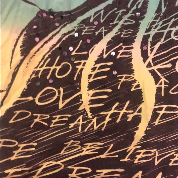 graphic shirt - Picture 4 of 5